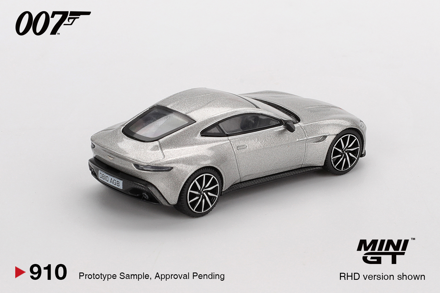 MINIGT 1/64 Aston Martin DB10  – обзор и цена Kids Y Toys